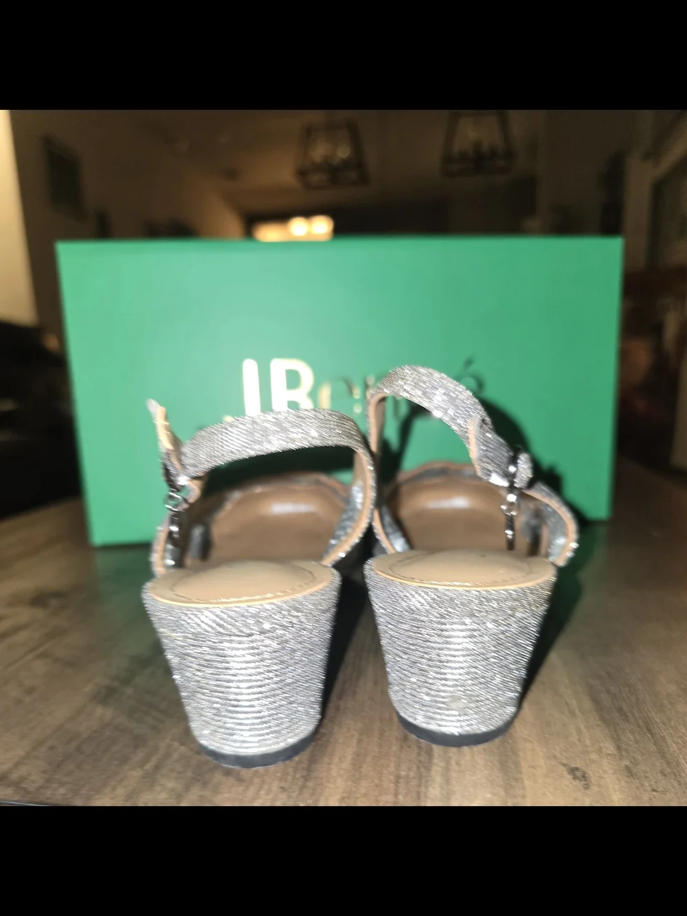 J. Renee Faleece Silver Embellished Blinv Slingback Flats size 7 Wide 1in Heel